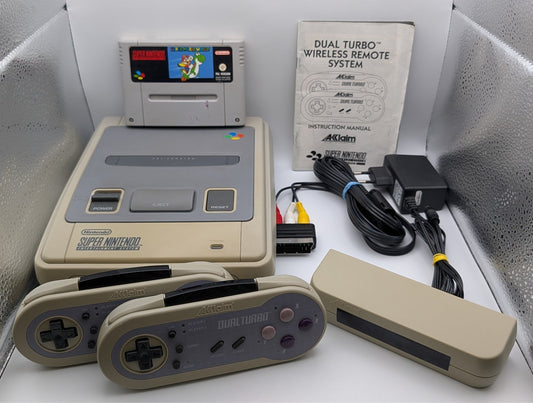 Super Nintendo SNES Konsole PAL - 2 x Wireless Controller Infrarot - Kabel
