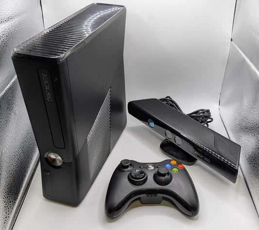 Xbox 360 S Konsole 4 GB Schwarz - Wireless Controller + Kinect