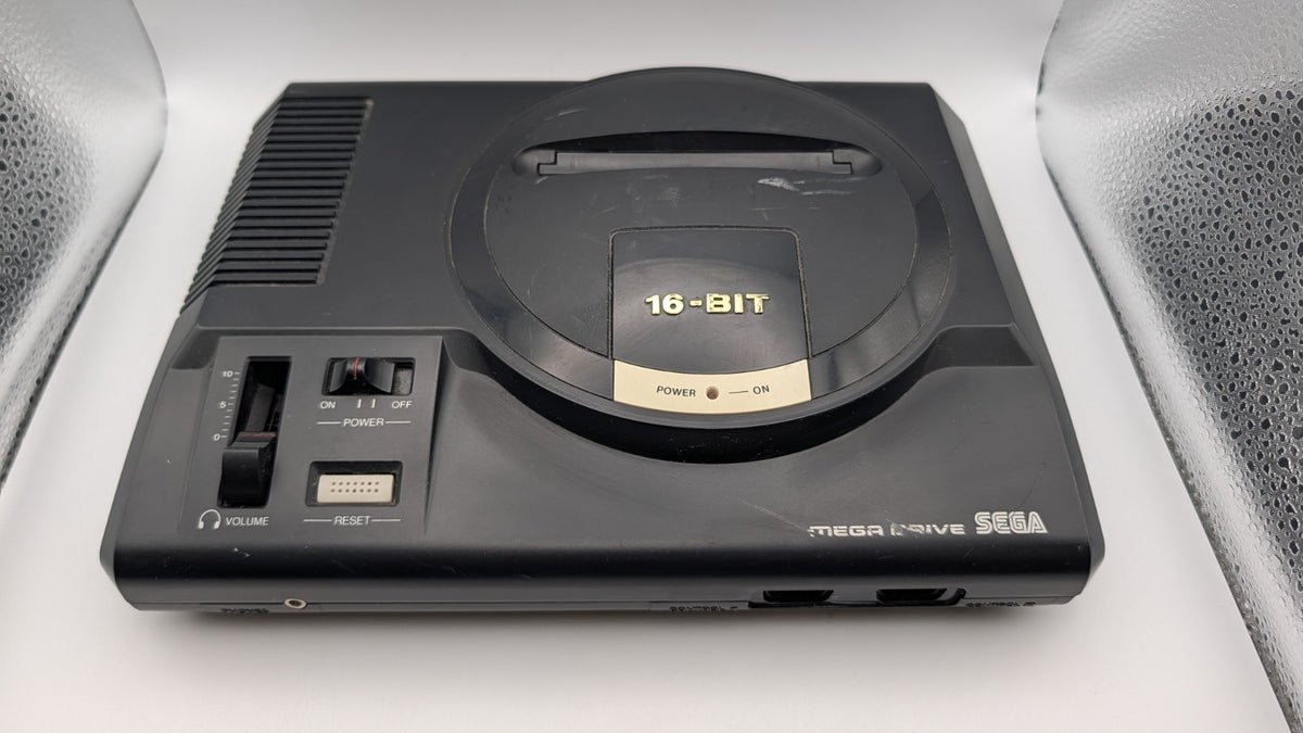 Teildefekt - Sega Mega Drive 16-Bit Konsole 1x Original Controller
