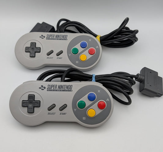 2x Original Super Nintendo SNES Controller Top Zustand