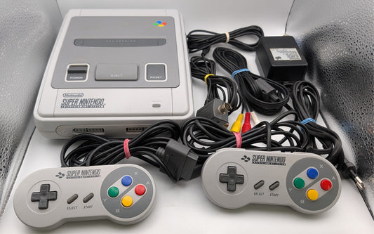 Super Nintendo SNES Konsole PAL - 2 x Controller original - Kabel